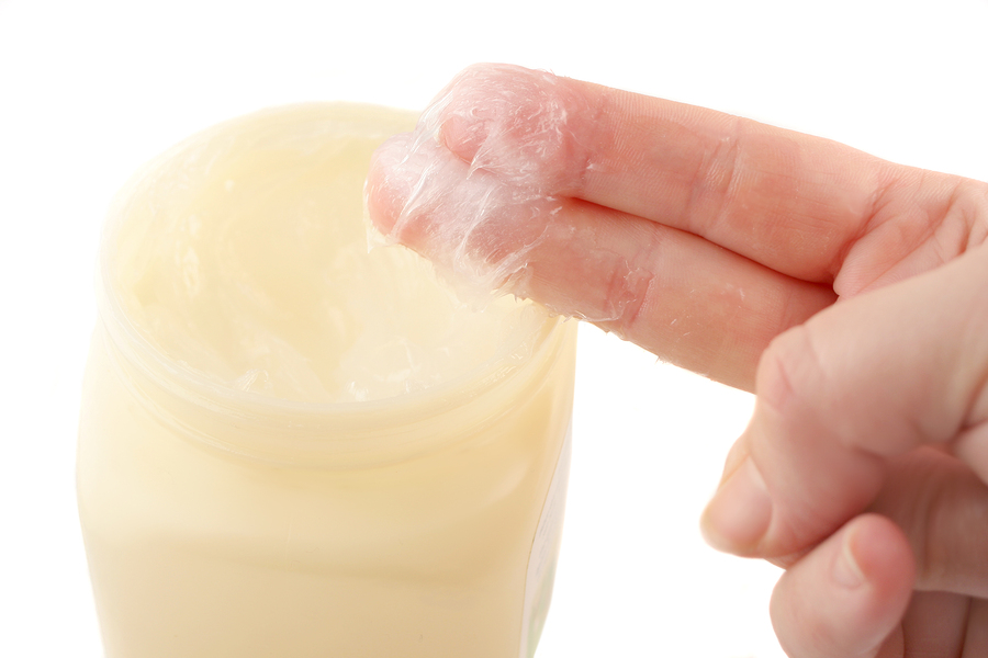 petroleum jelly to get rid of head lice