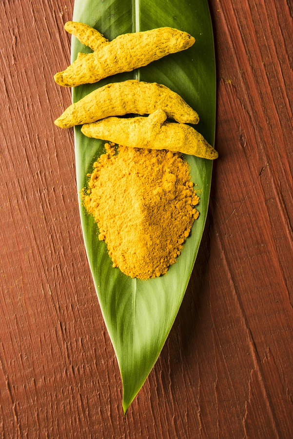 Dry Turmeric and turmeric powder for scabies