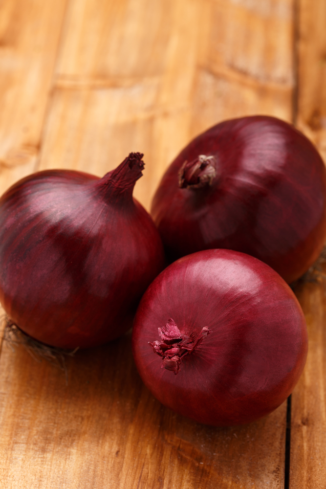 onion - home remedies for strep throat