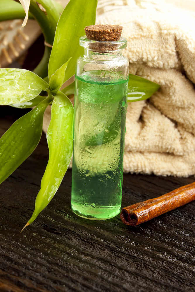 tea tree oil - home remedies for UTI